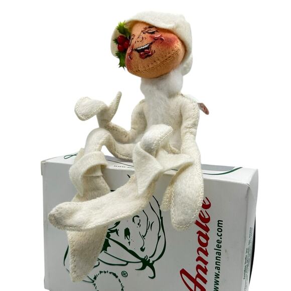 VTG 1957 Annalee Mobilitee Christmas Elf Doll Bendable 9" White Eyes Closed - Picture 1 of 4
